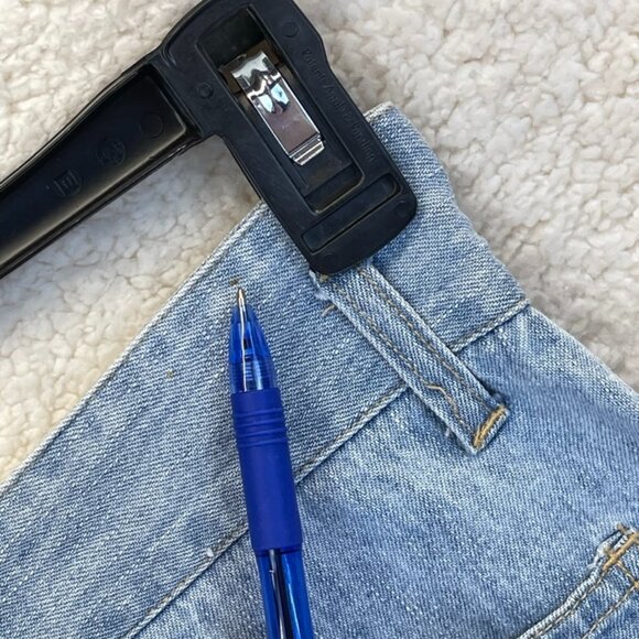 Size 18 - Denim Republic - High Waist Jean Shorts - Picture 7 of 8